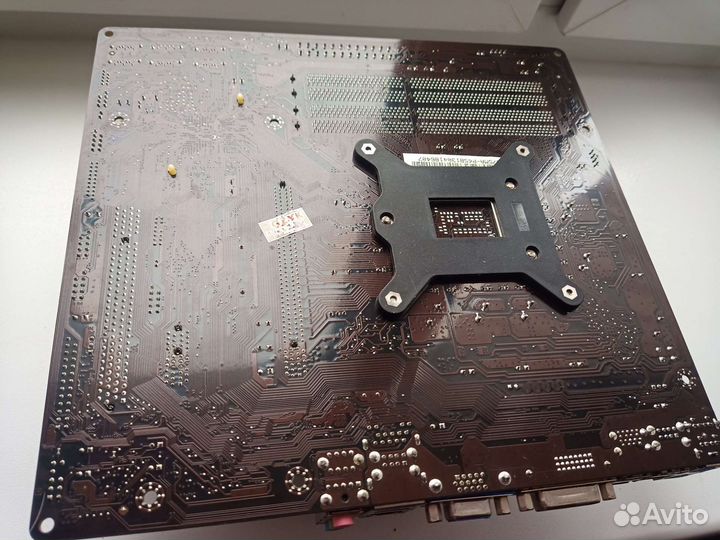 Материнская плата MSI b75 ma-p45 с i3, 8гб