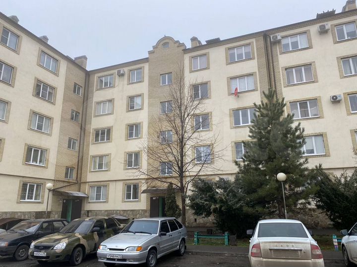 4-к. квартира, 95 м², 5/5 эт.