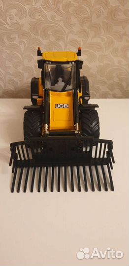 Экскаватор погрузчик jcb. Модель