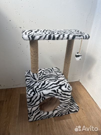 Домик для кошки с когтеточкой новый