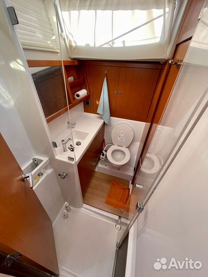 Парусная яхта Beneteau sense 50