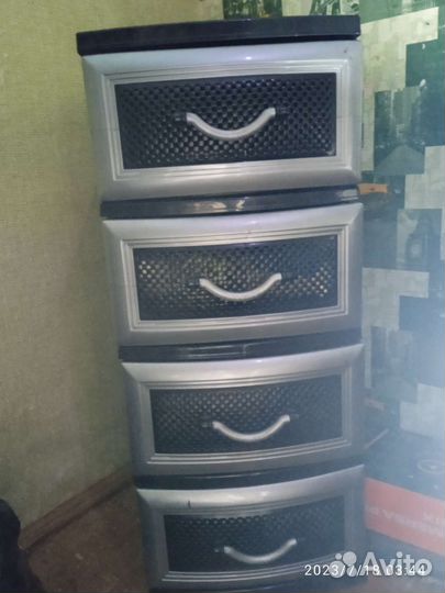 Тумба для одежды