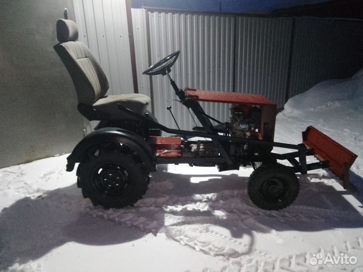 Мини-трактор, 2024