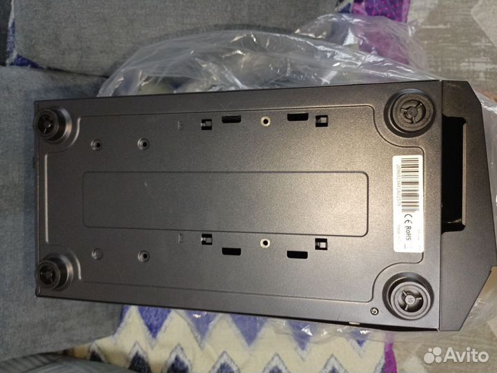 Обычный корпус для компьютера, с RGB