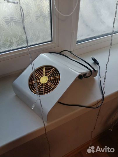 Пылесос для маникюра