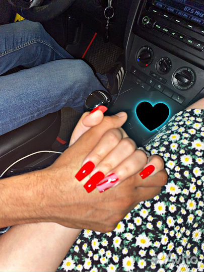 Наращивание ногтей