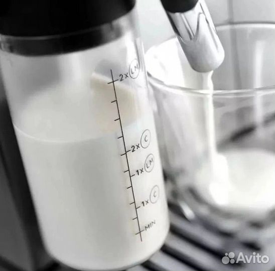 Кофемашина Delonghi Magnifica Evo ecam290.61.SB