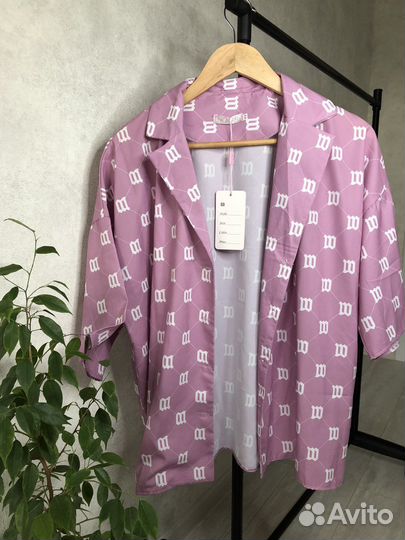 Костюм женский