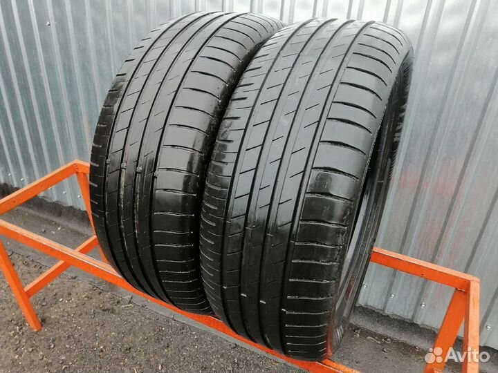 Goodyear EfficientGrip Performance 215/55 R17 96W