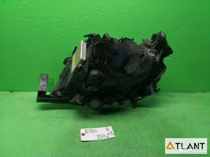 Фара правая BMW 3-series