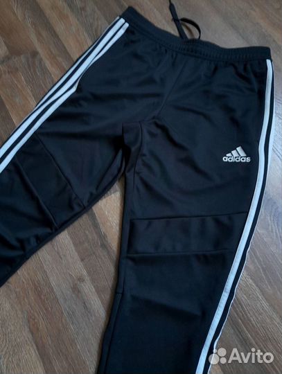 Спортивные штаны Adidas