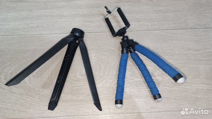 Штативы для телефона б/у