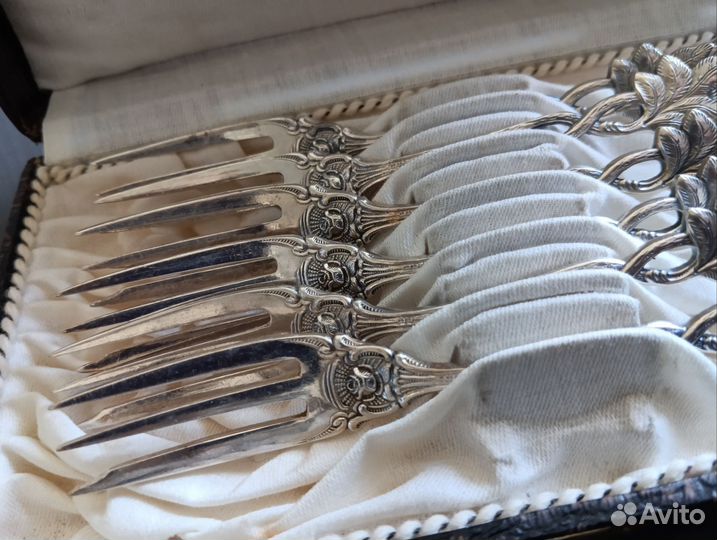 Набор десертных вилок Германия