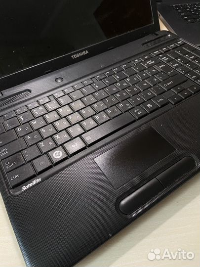 Ноутбук toshiba