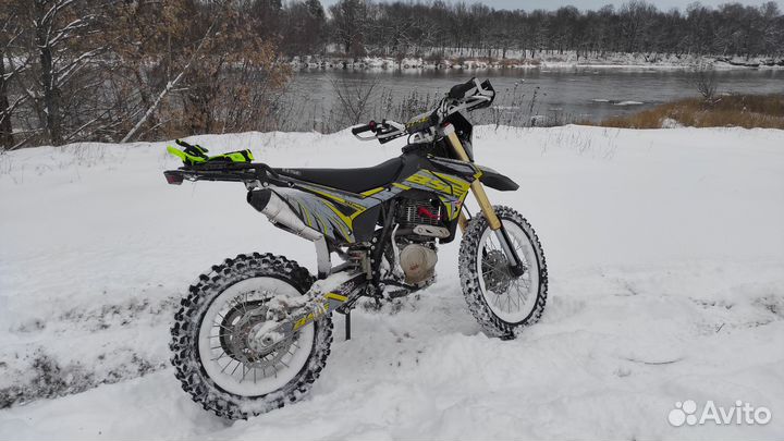 Кроссовый эндуро мотоцикл BSE Z3 250куб