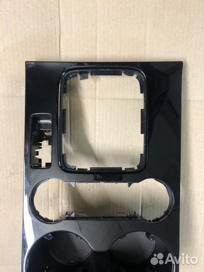 Накладка на кулису АКПП VW Touareg NF