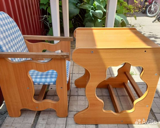 Стульчик для кормления