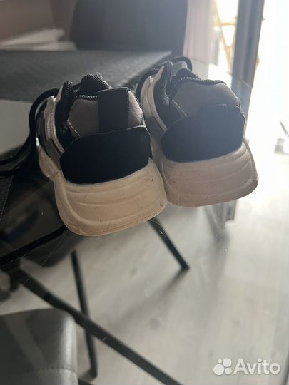 Кроссовки детские