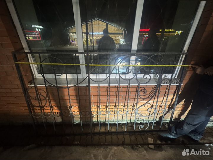 Железные вставки