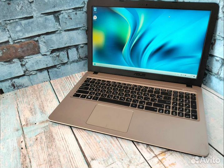 Современный Asus на A6-9225/ RAM 4/ SSD 240