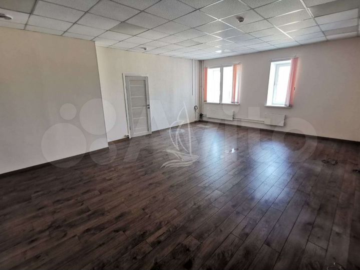 Офис 55.7 кв.м в Красных рядах