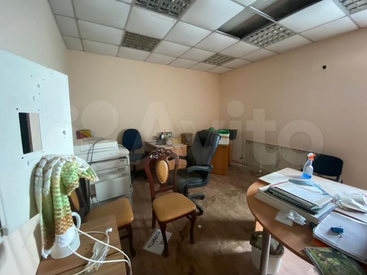 Производство, 2400 м²
