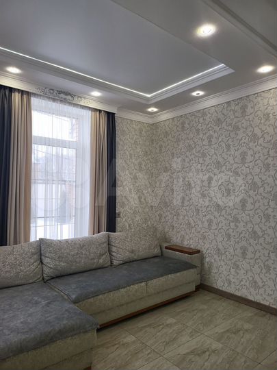 Дом 198 м² на участке 3,8 сот.