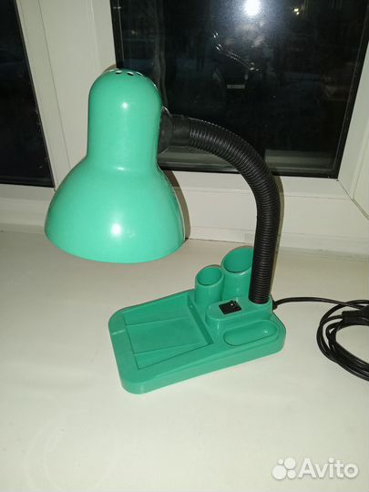 Настольный светильник