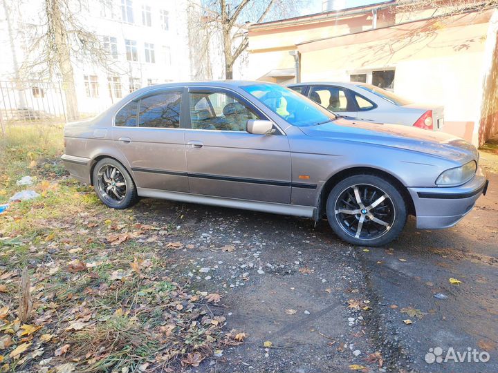 BMW 5 серия 2.5 AT, 1999, 500 000 км