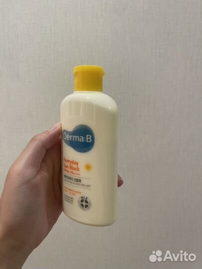 Солнцезащитный лосьон Derma B spf50