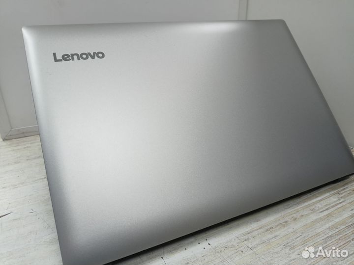 Ноутбук Lenovo ideapad 330-17ast