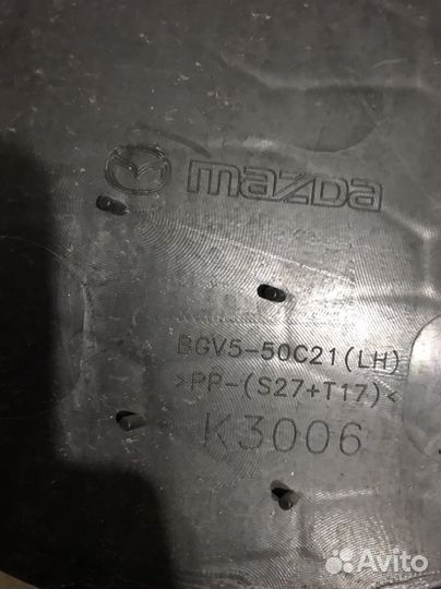 Накладка переднего бампера Mazda 3 BL