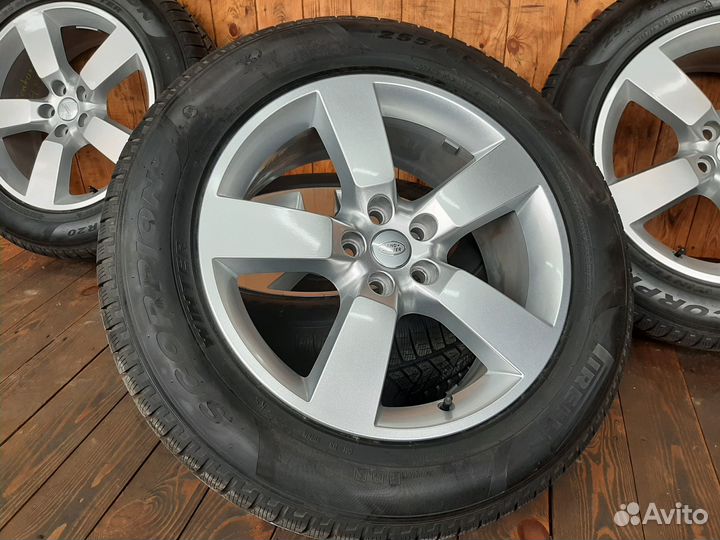 R20 Pirelli Scorpion Winter 255/60, PCD 5x120 DIA 72.6