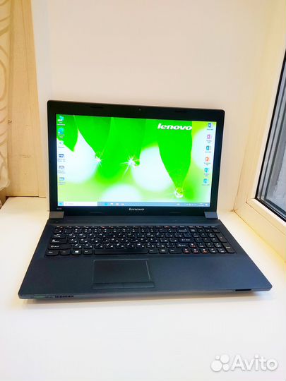 Ноутбук Lenovo 8Гигабайт/intel 2,20GHz/Wi-Fi/DVD