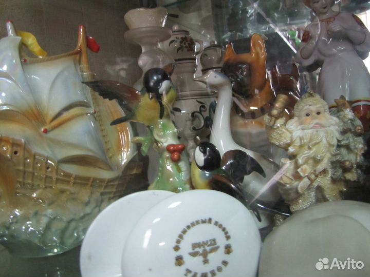 Фарфоровые статуэтки