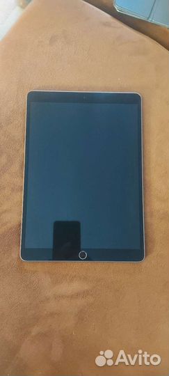 Apple iPad air 64gb 2020 года