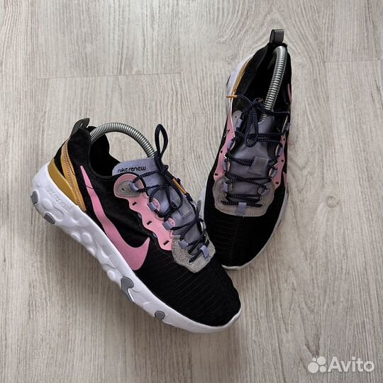 Кроссовки nike react element