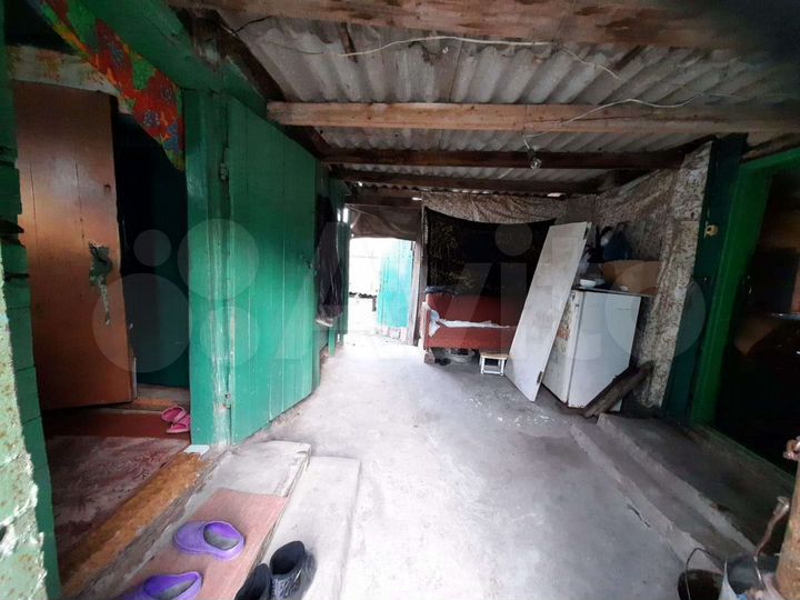 Дом 53 м² на участке 1,36 га