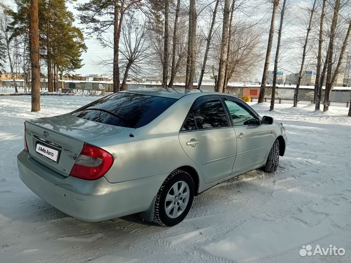 Toyota Camry 2.0 AT, 2001, 215 852 км