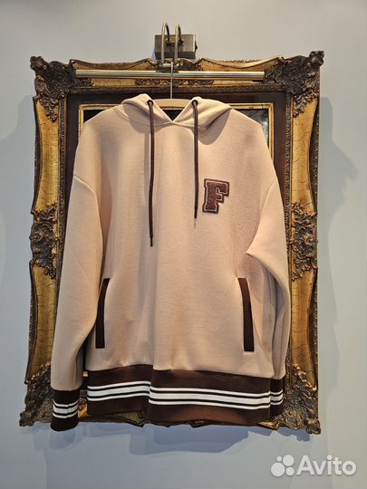 Костюм женский