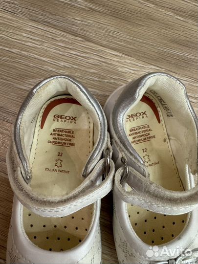 Туфли geox 22 для девочки