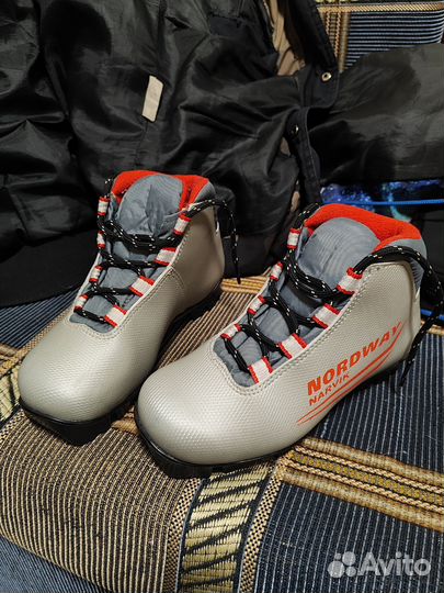 Ботинки лыжные 32 размер nordway