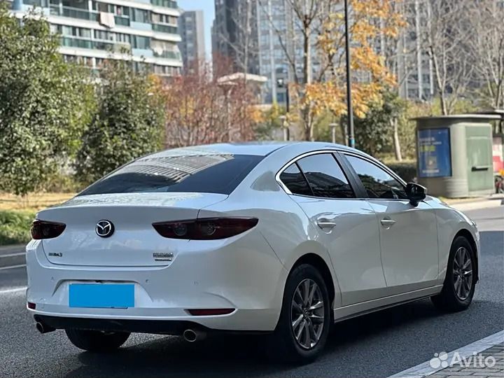 Mazda 3 1.5 AT, 2021, 38 000 км