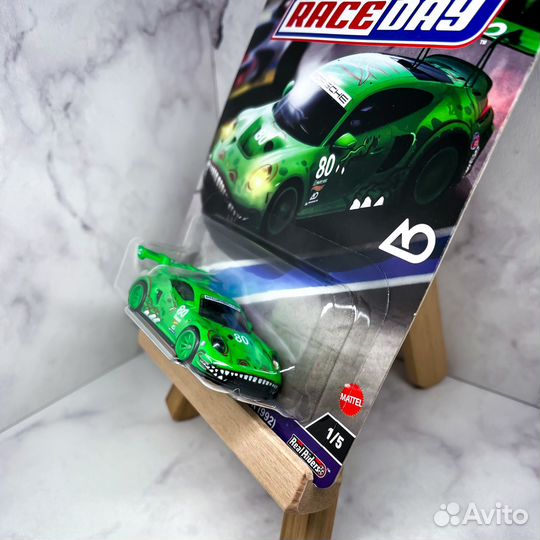 Hot Wheels Premium Porsche 911GT3 R Rexy
