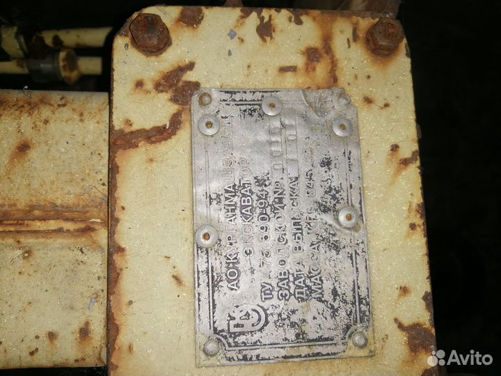 Навесной экскаватор