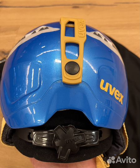 Шлем горнолыжный детский Uvex