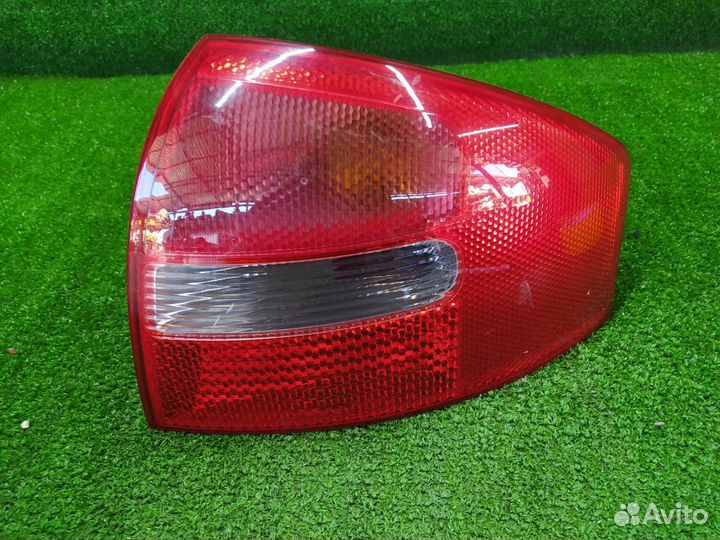 Стоп-сигнал задний правый Audi A6 C5