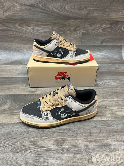 Кроссовки Nike SB Dunk Low Stussy