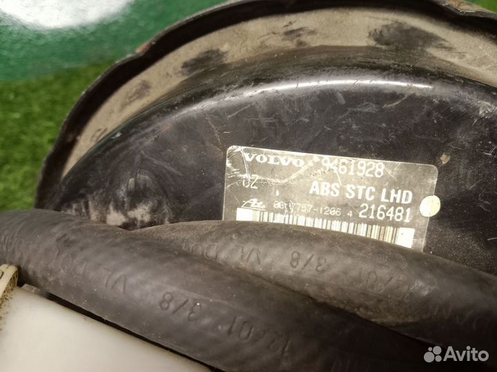 Вакуумный усилитель тормозов Volvo S80