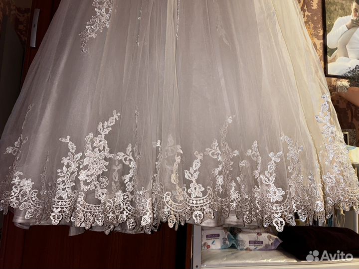 Свадебное платье с шубкой